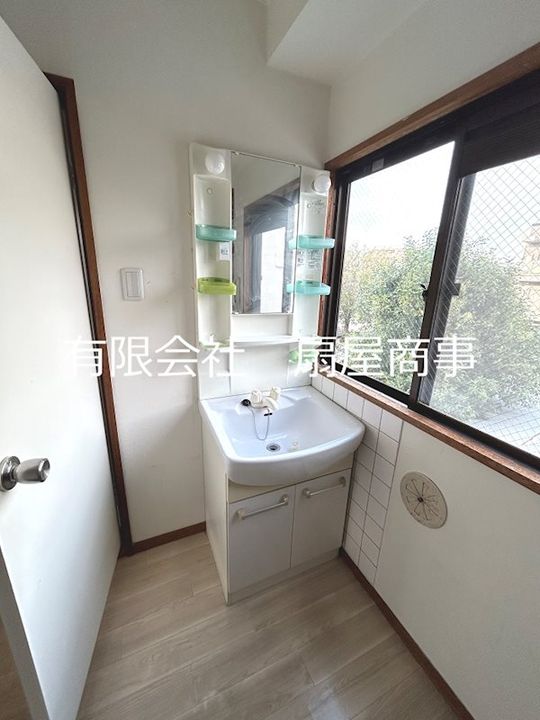 立松マンションの内装