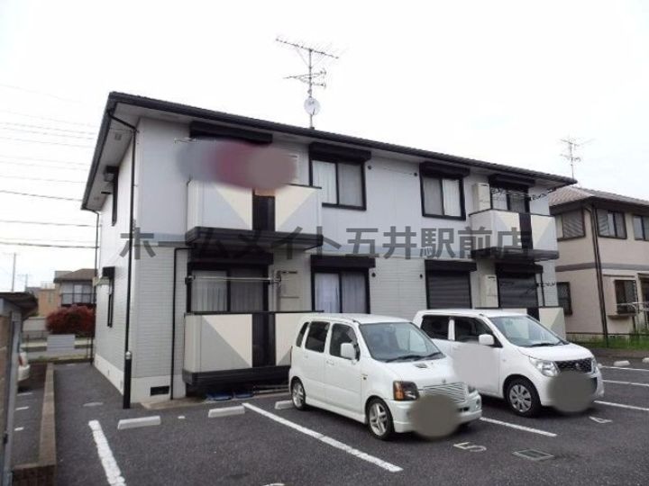 マルシェAの外観