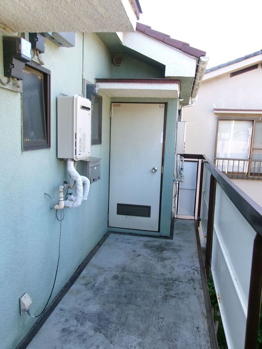 光コーポ赤塚の玄関