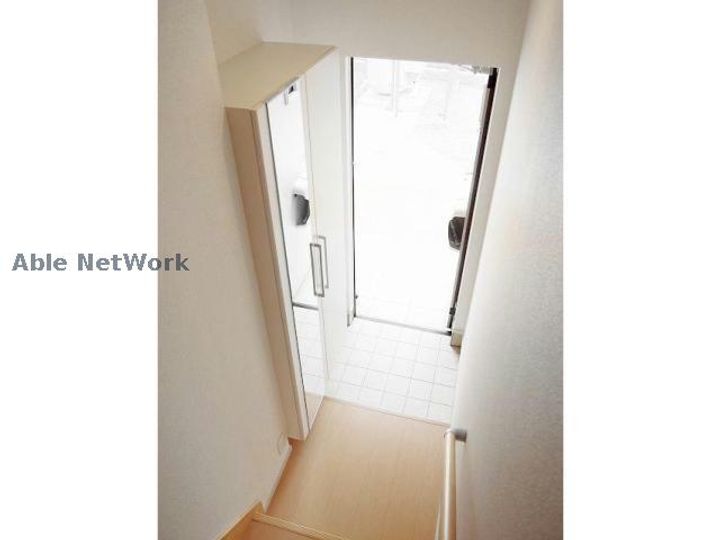 愛知県碧南市三宅町2(アパート)の賃貸物件の玄関