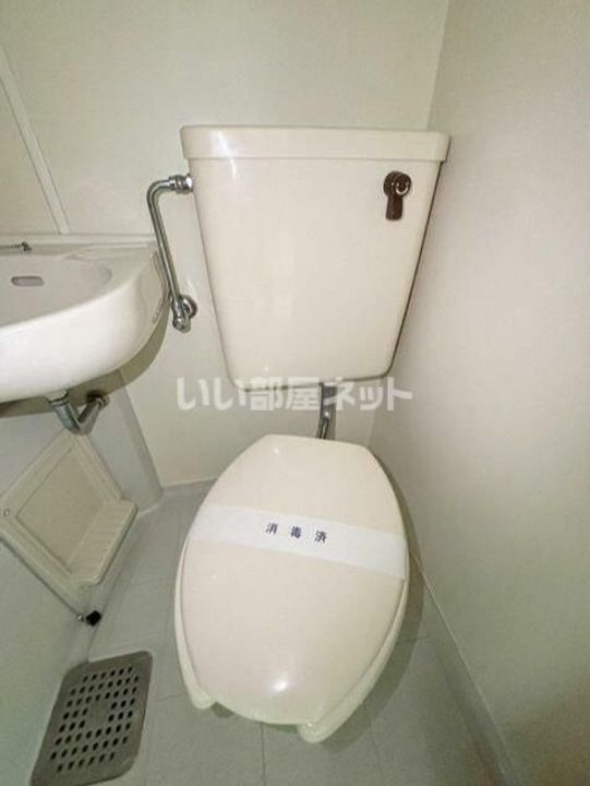 ジュネススズキの内装