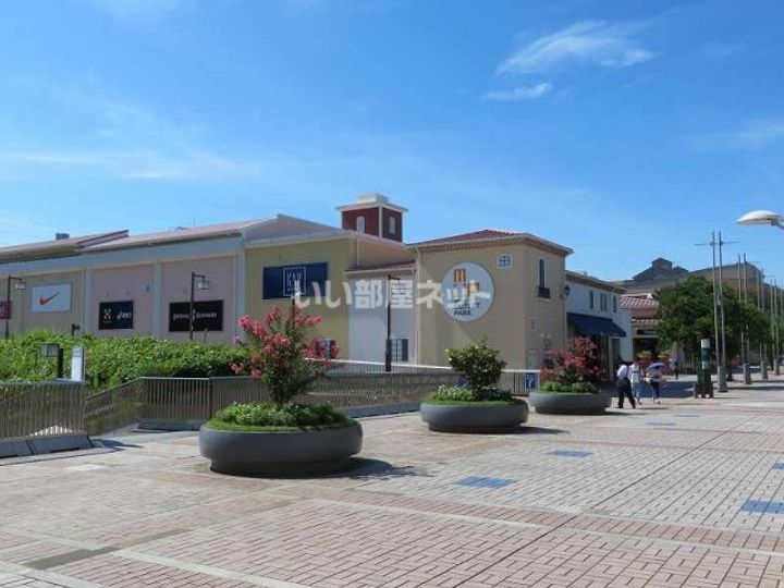 ジュネススズキの周辺