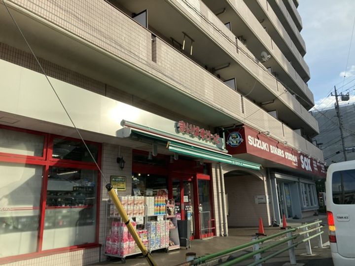 Especial Tokyo Eastの周辺