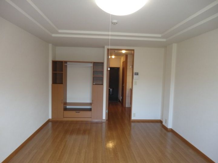 広島県福山市東深津町4(アパート)の賃貸物件の居間