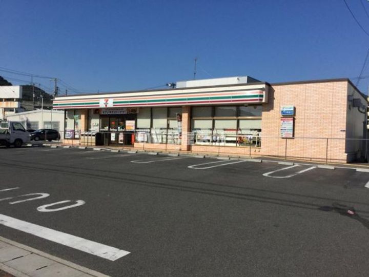 グランディールNの周辺