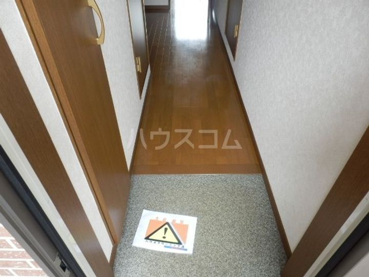 アムール MIYAMAの玄関