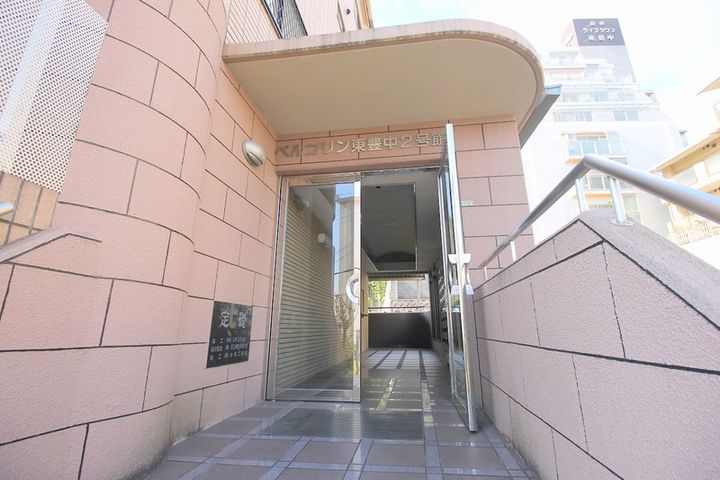 大阪府豊中市東豊中町5(マンション)の賃貸物件の地図