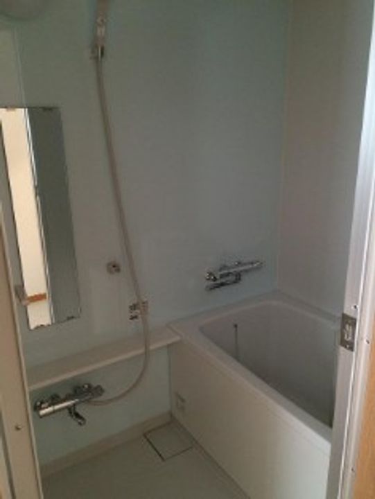 コートハウス小久保の風呂