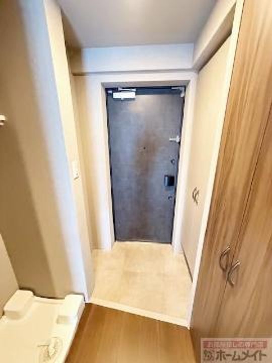 アービングNeo岸里の玄関