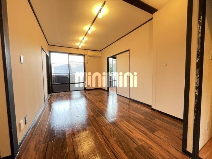 CentiaGarden B棟の居間