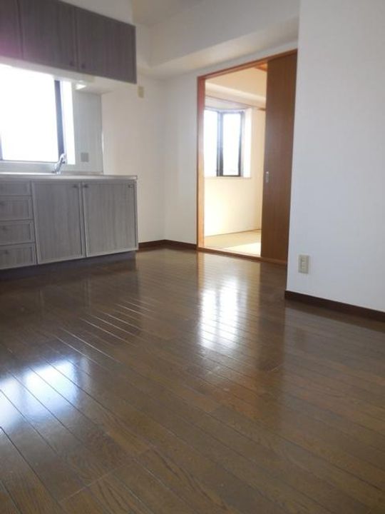 兵庫県神戸市西区大津和2(マンション)の賃貸物件の居間