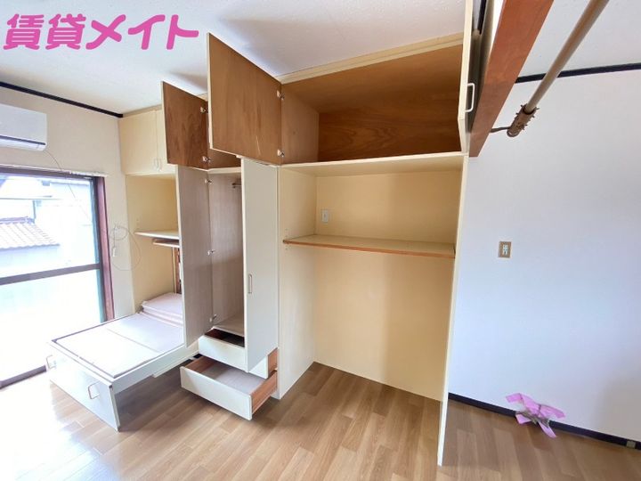 ホワイトハウスB棟の内装