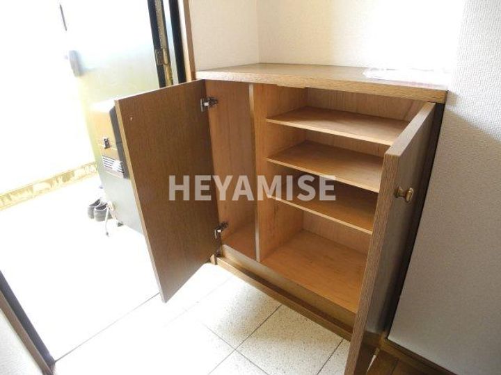 Mシェルニヨンのその他画像