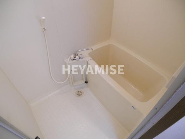 Mシェルニヨンの風呂