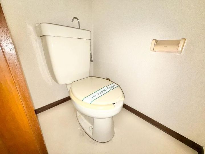 森ハイツの内装