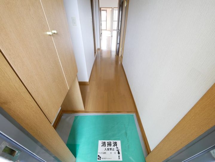 グリュックハイムの玄関