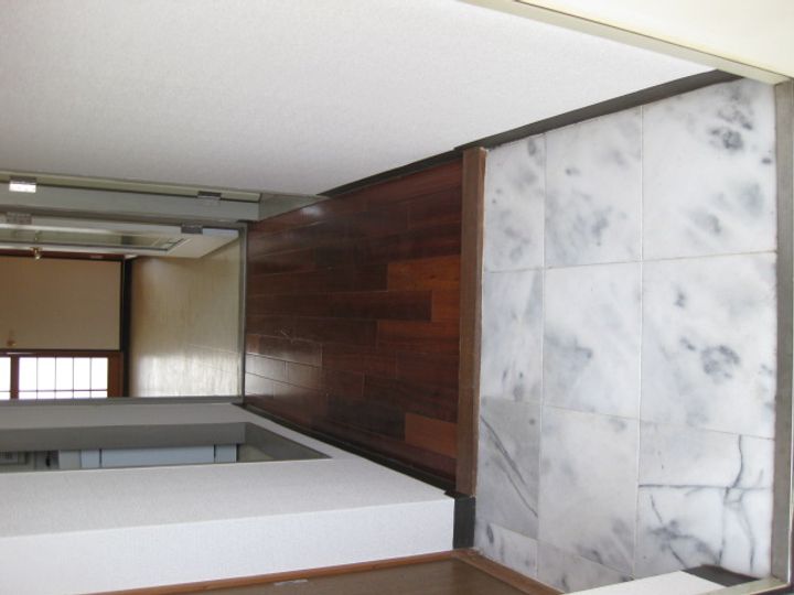 Mシリウスの玄関