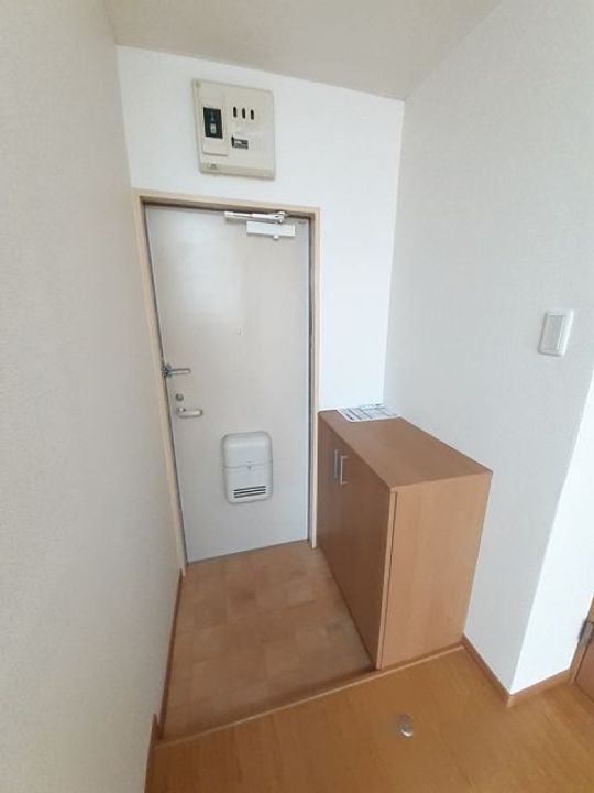 リバーサイドMYの玄関