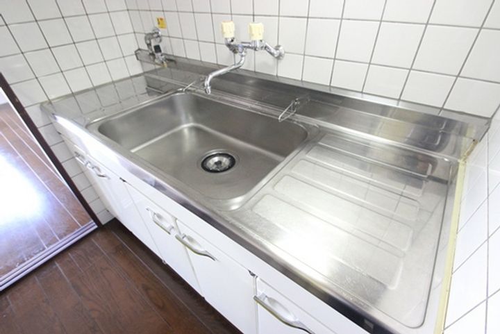 宇品川手ビルのキッチン