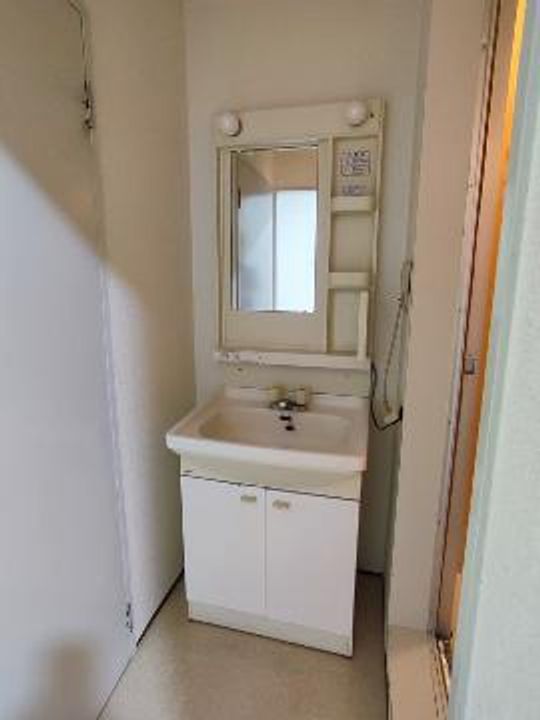 ダイコーハイツ ※ホームメイト吹田駅前店管理物件の内装