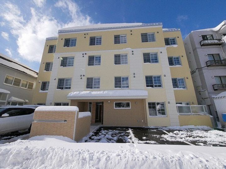 パティーナ南澄川の外観