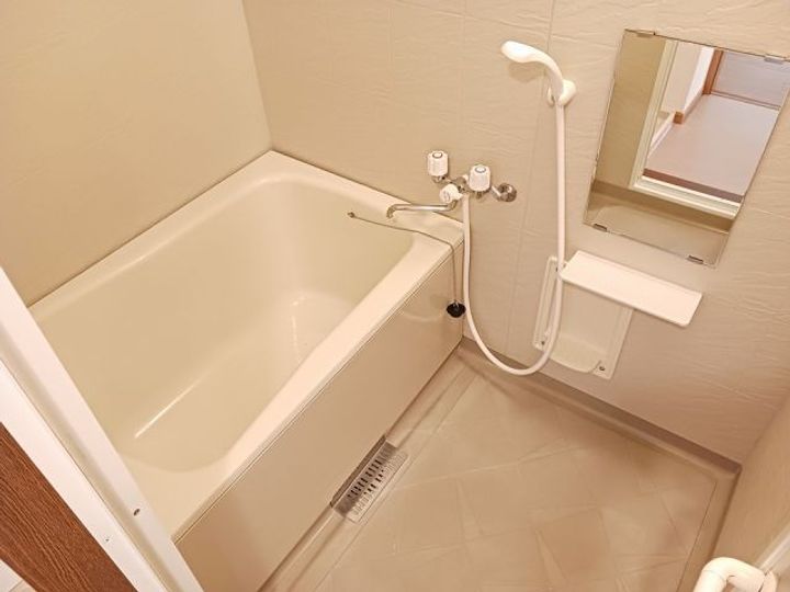 エンゼルハイツ城ノ内Aの風呂