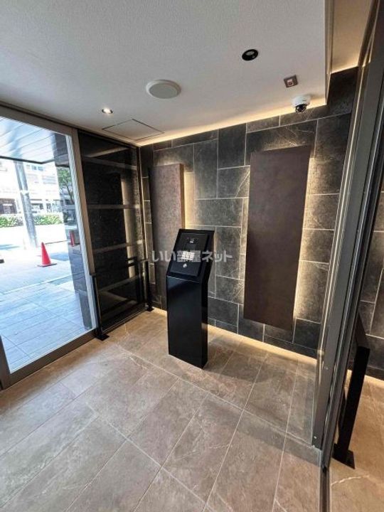 GENOVIA神戸湊川公園の地図