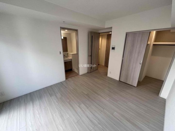 GENOVIA神戸湊川公園の居間