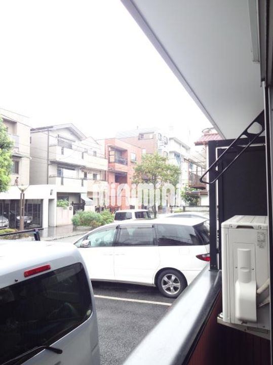 plus houseの内装