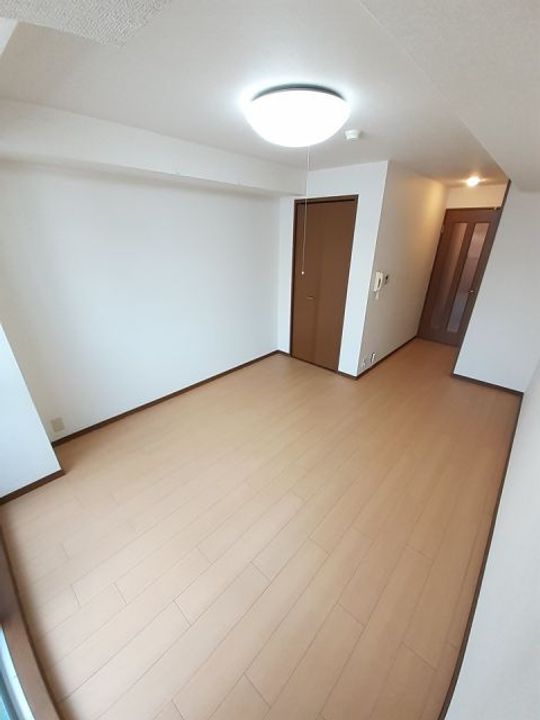 メイト鷹匠の内装