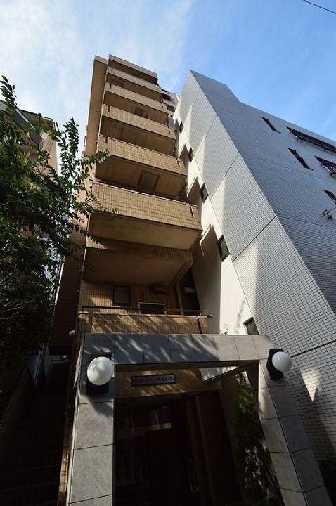 レガシー千駄木の外観