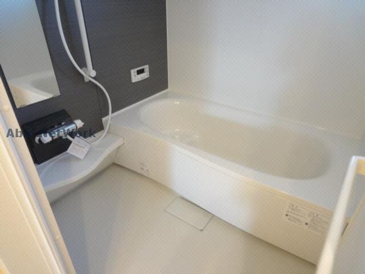 グリーン アベニュー(下江津)の風呂