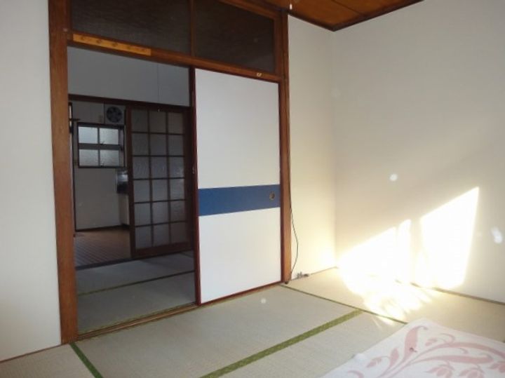 尾崎荘の内装