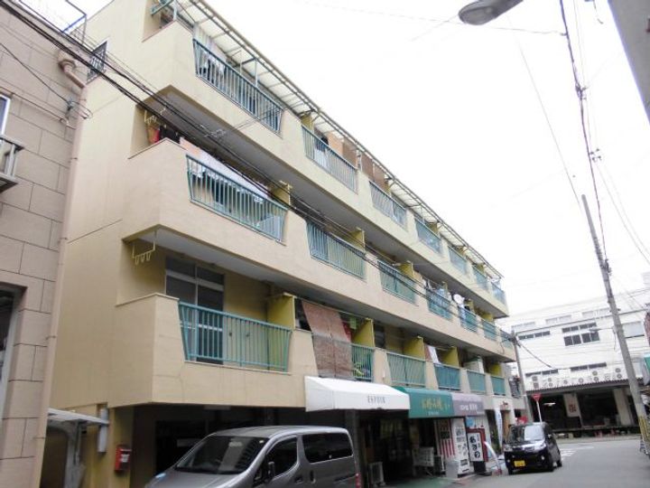 浅田マンションの外観