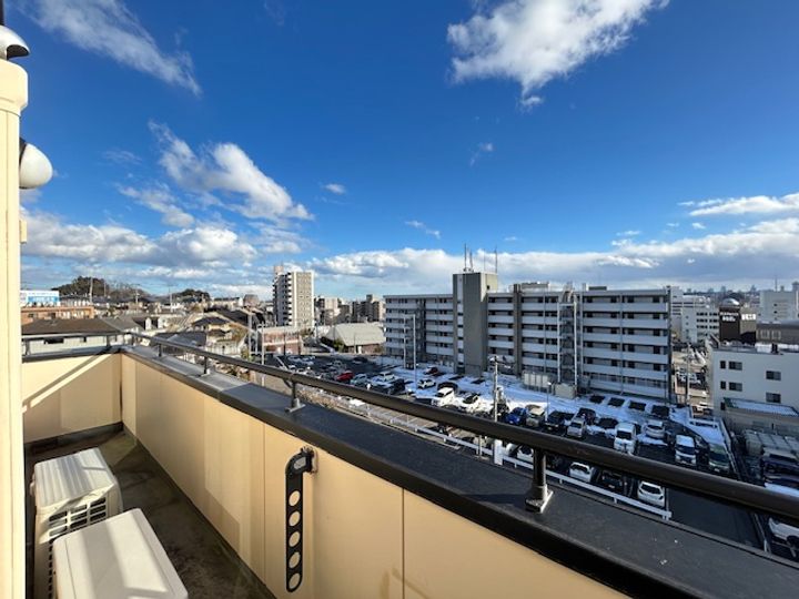 ファミーユ七(セブン)の内装