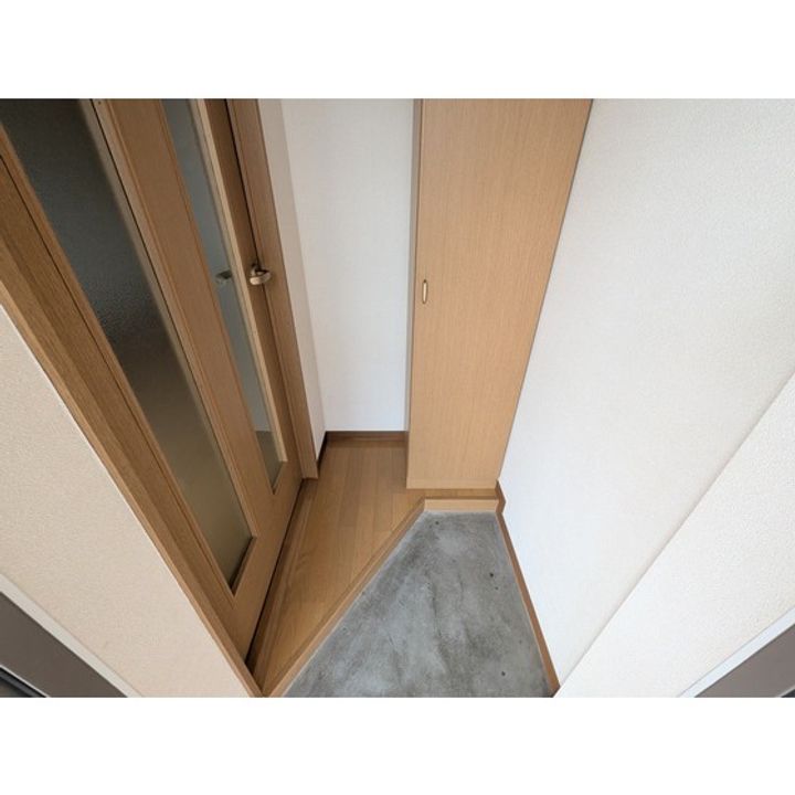 ピュアパレス豊川の玄関