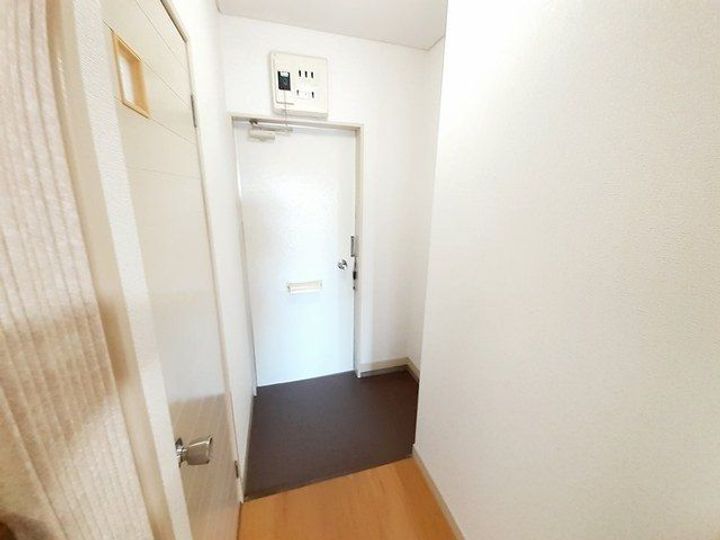 ベル.メゾンヒロセの玄関
