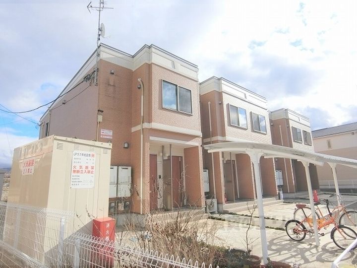 ポラリスの外観