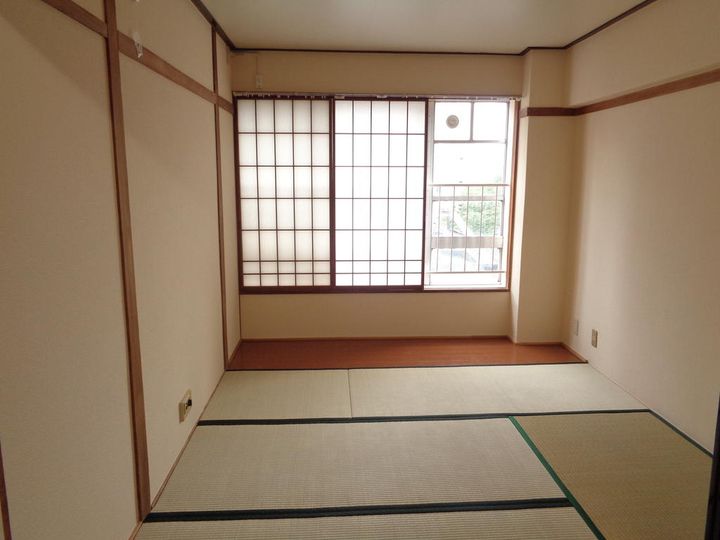 UR仙台外記丁の居間