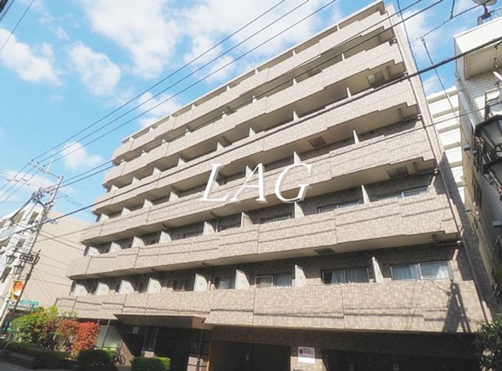 ルーブル世田谷の外観