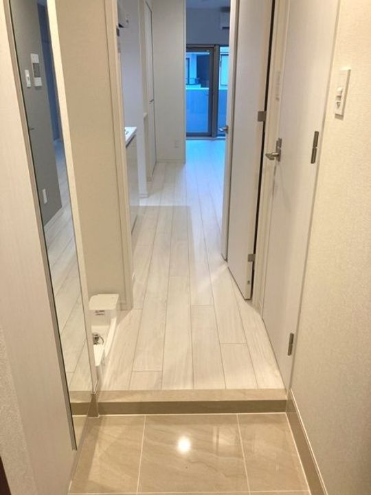 東京都北区赤羽1(マンション)の賃貸物件の玄関