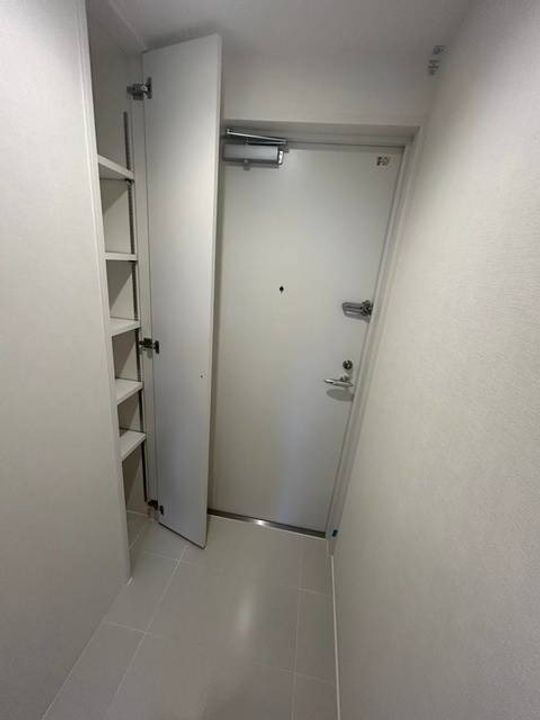 プライマル下北沢代沢の玄関