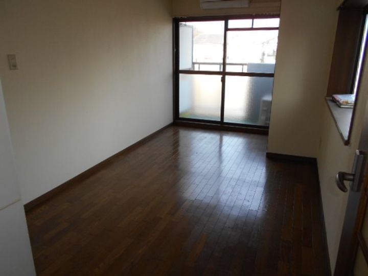 ロイヤルパレスの居間