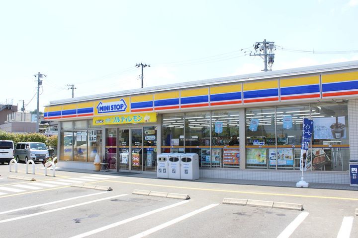 パセオステーブル川平の周辺