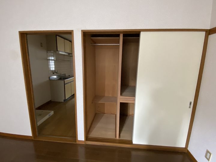 アパルタミエント笹口テルセロの内装
