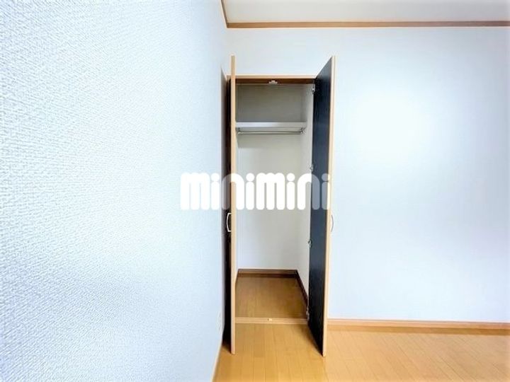 Wood久松 IIの内装