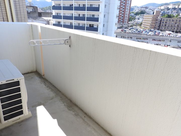 アールグレイ大橋マンションの玄関