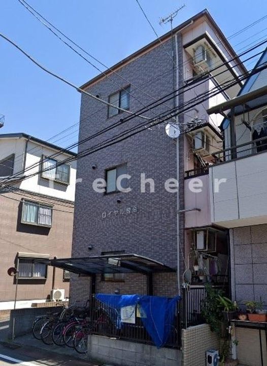 ロイヤル豊島の外観