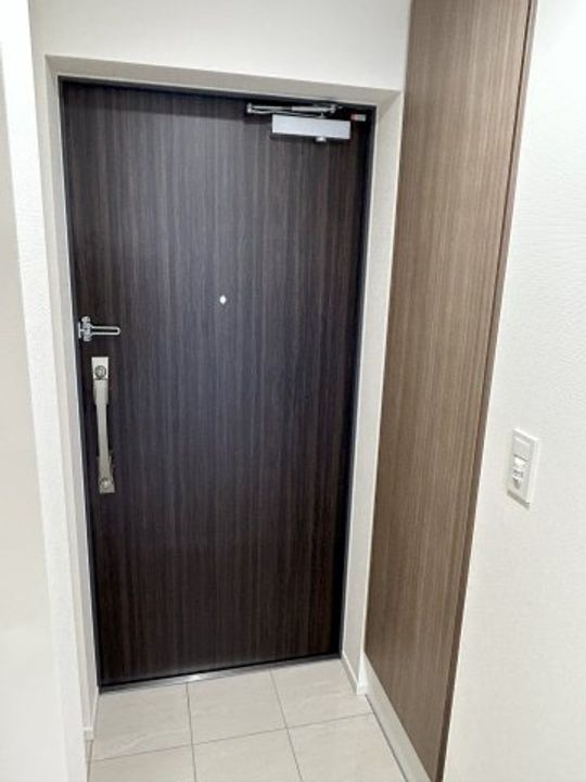 東京都文京区小日向2(マンション)の賃貸物件の玄関
