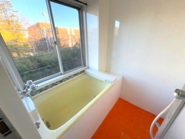 石澤商会学園西町ビルの風呂